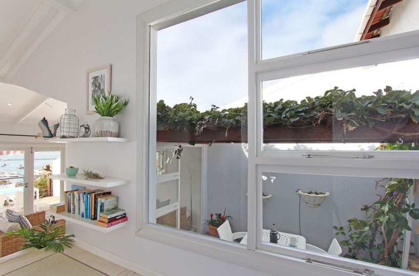 8 Compass Steps Simonstown