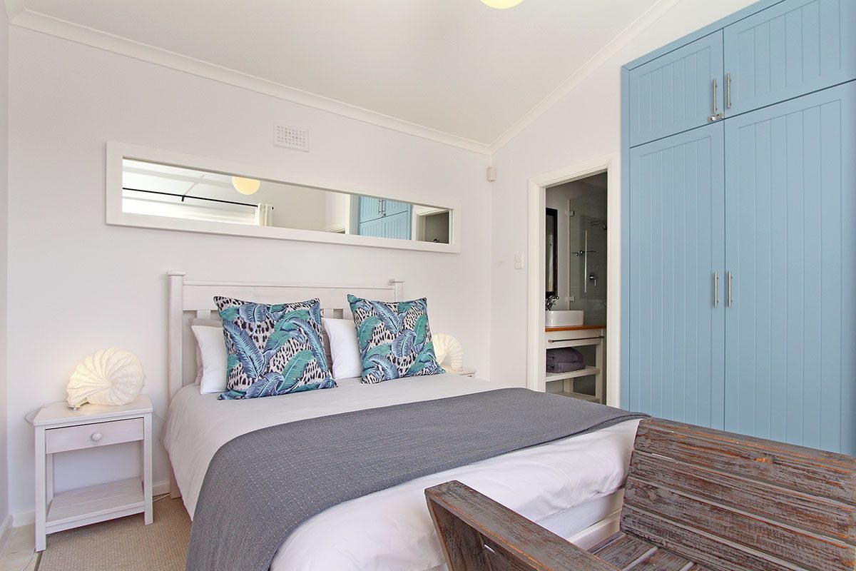 8 Compass Steps Simonstown